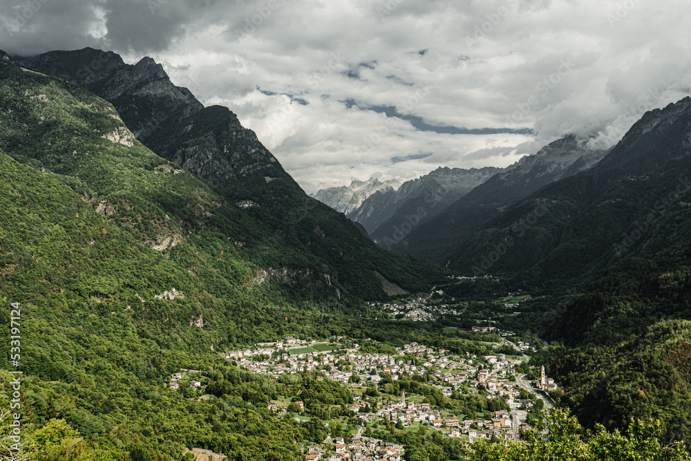 Fototapeta premium town in alps