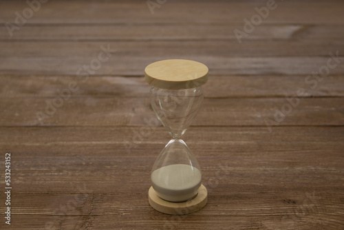 Image of a sand hourglass 