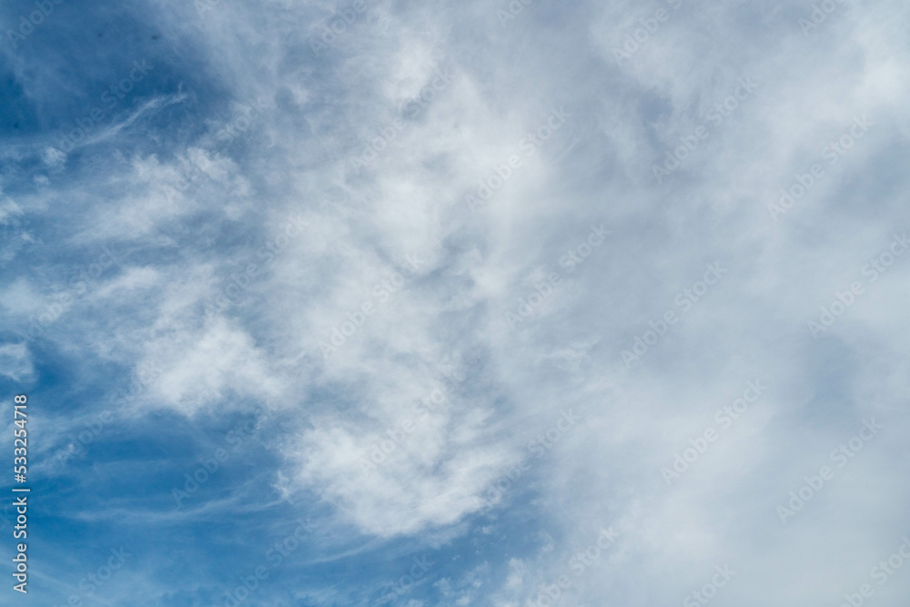 秋近し青空 秋近し青空