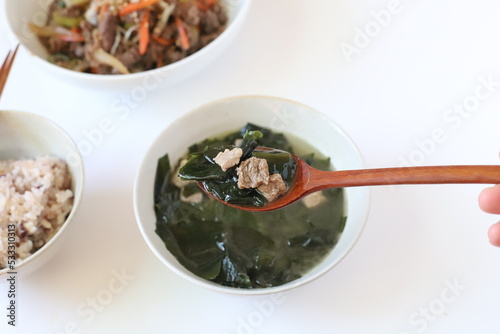 yummy korean seaweed soup healthy