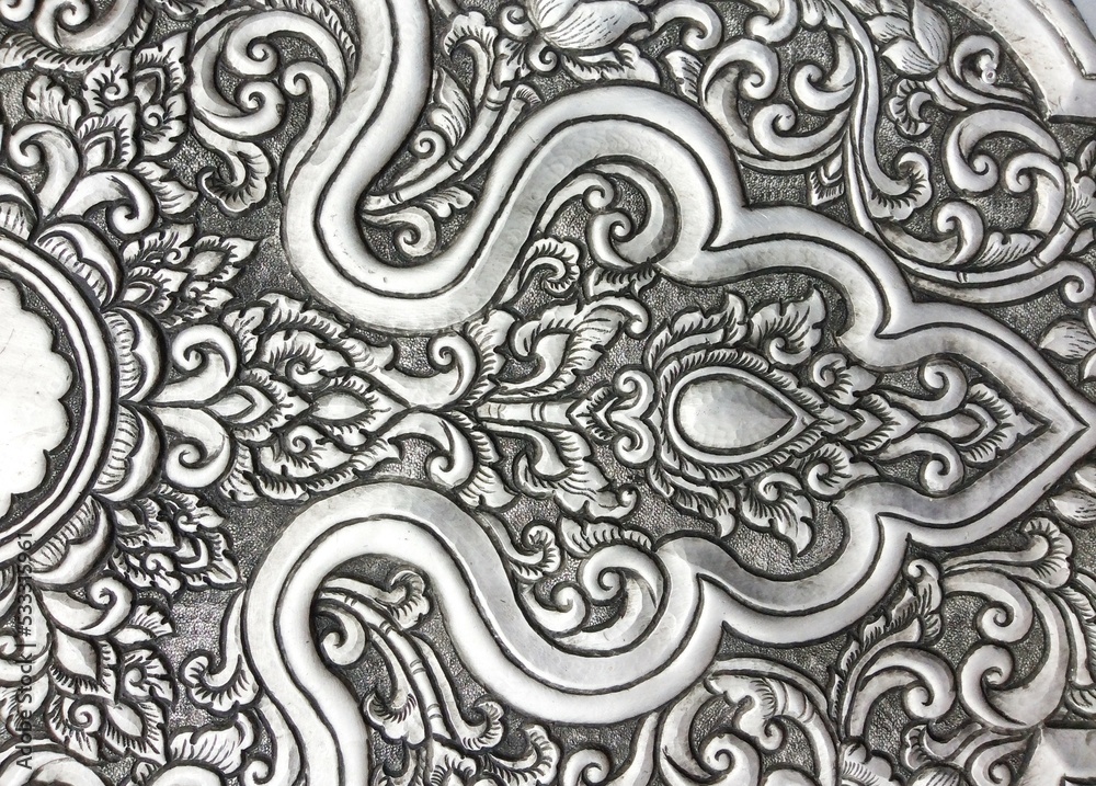 The art and pattern of carving silverware. The art and pattern of carving silverware.