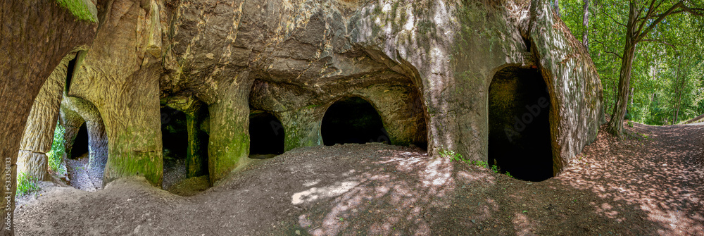 cave labyrinth