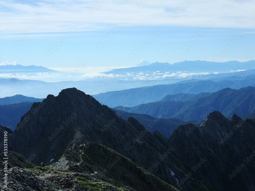 Obraz premium 奥穂高岳の山頂付近から見た風景