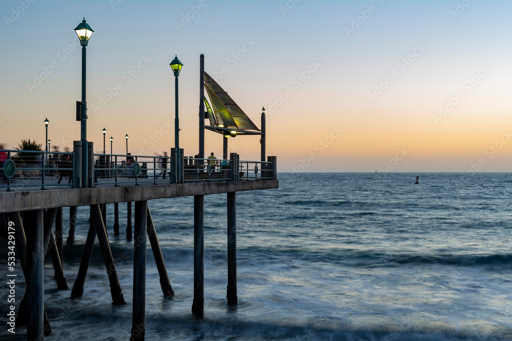Naklejka premium Sunset landscape of Redondo Beach