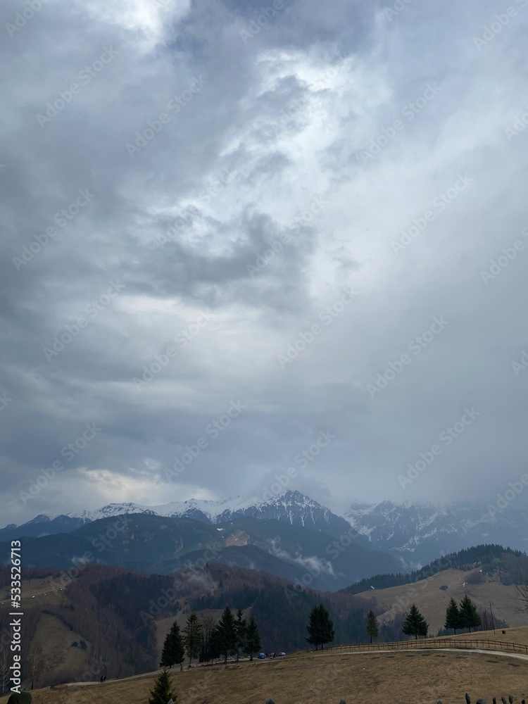 Fototapeta premium clouds in the mountains