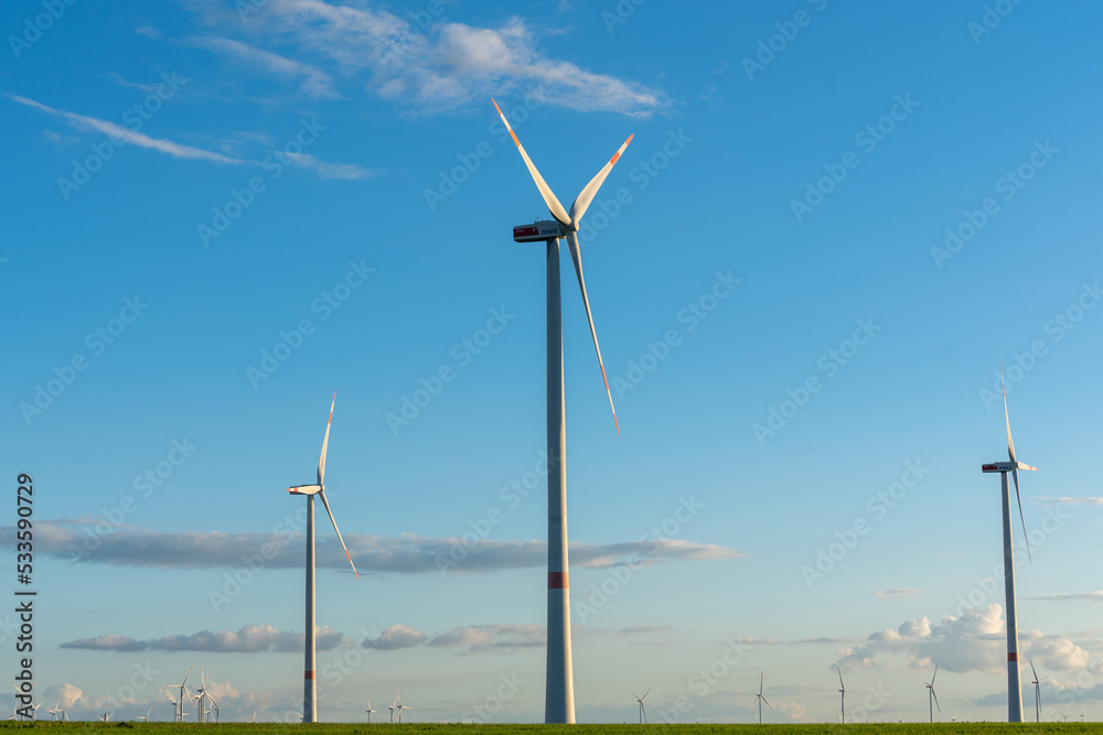 Windkraft, Windenergie, Klimakrise, Erneuerbare Energie