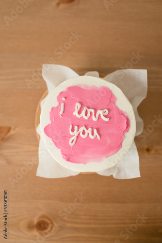 Baking pink bento cake I love you