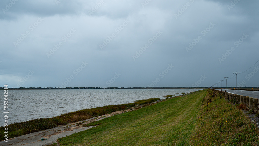 Rømø dam is a road over the Wadden Sea to the island