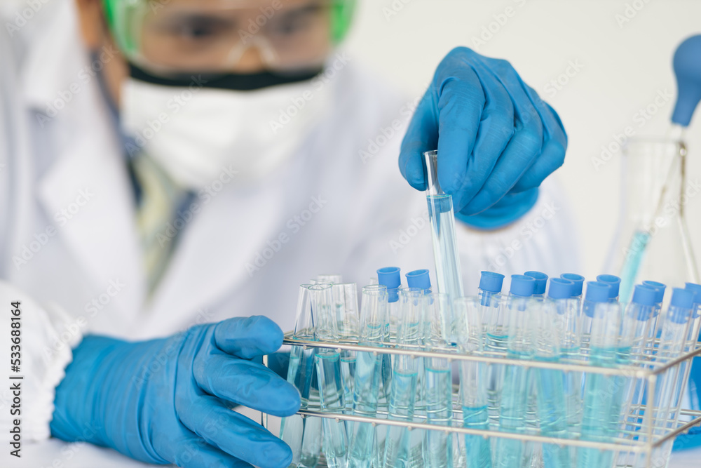 Scientists work with in vitro reagents in laboratories and draw conclusions from their research. Scientists work with in vitro reagents in laboratories and draw conclusions from their research.