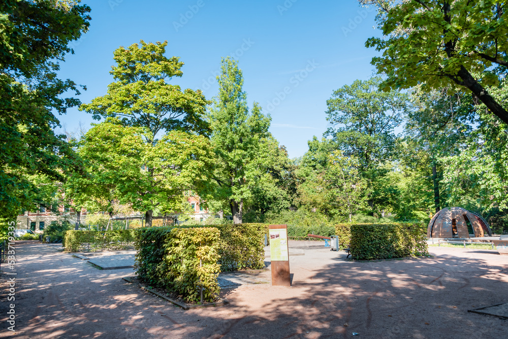Dresden Stadtgebiet Löbtau - Park Spielplatz Bonhoefferplatz, Reisewitzer Straße 