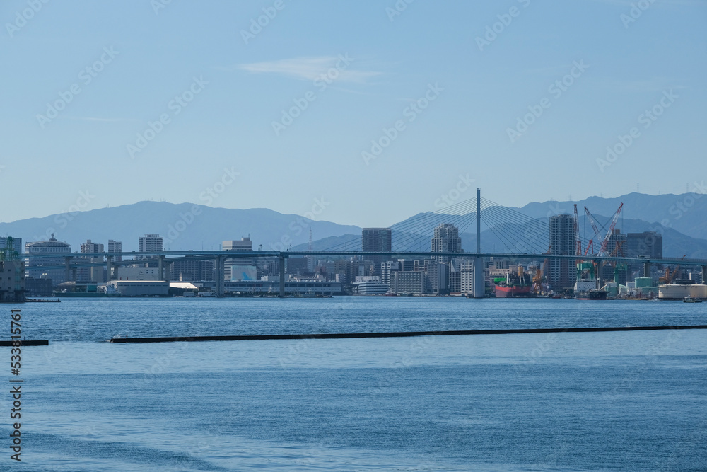 博多湾から見る福岡のウオーターフロント
