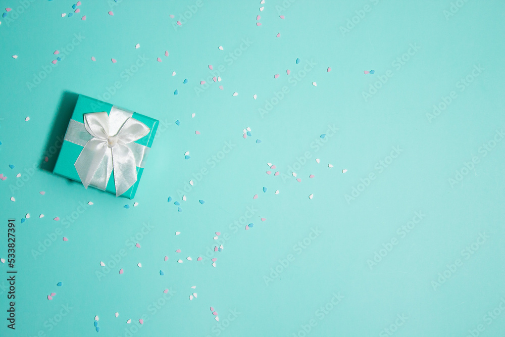 Green gift box over the mini cloud over the mint Green gift box over the mini cloud over the mint