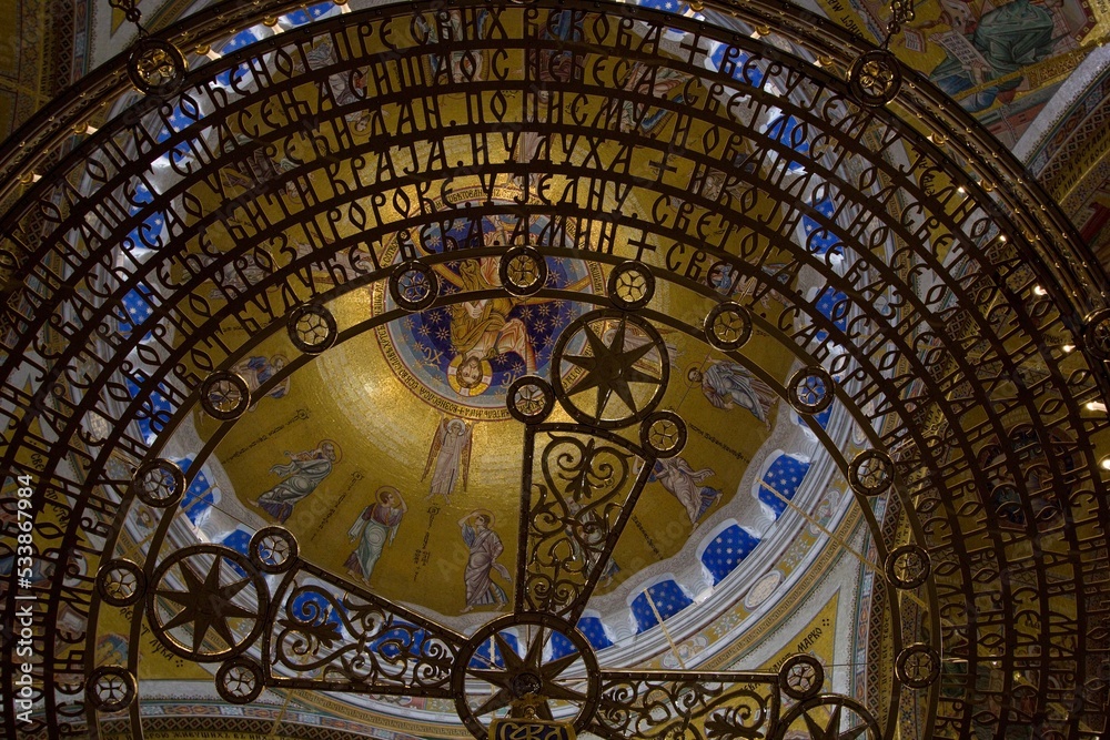 Obraz premium The detail of the interior of the Temple of Saint Sava, Belgrade, Serbia