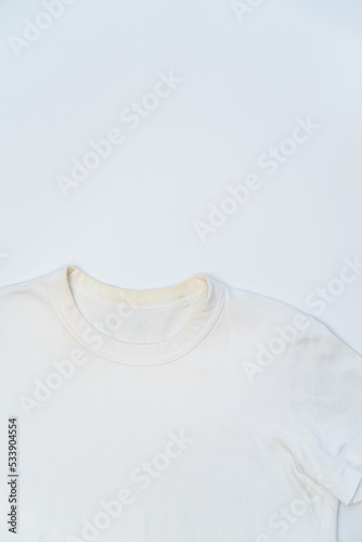Tシャツの黄ばみ・汚れ