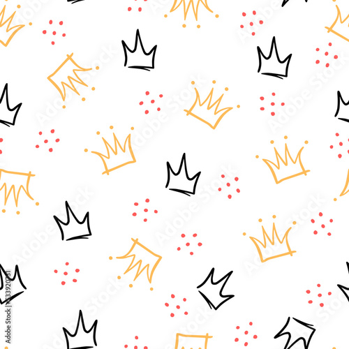 Doodle crown hand drawn seamless pattern. Doodle princess crown  queen tiara pattern. Line sketch royal background. Queen  king hand drawn simple background  wallpaper. Vector illustration.