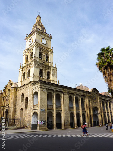 Catedral de Cochabamba - Bolivia, ubicada en la ciudad alrededor de la plaza Principal