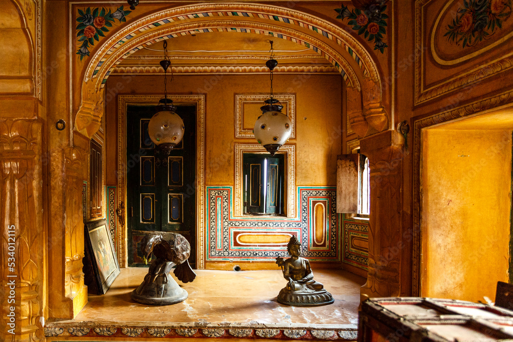 Rich decorated interior of an old haveli in Madawa, Rajasthan, India ...