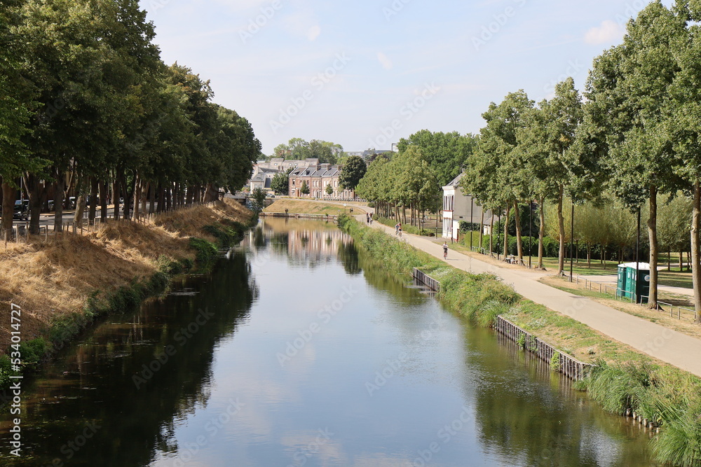 Les rives de la rivière Somme, ville de Amiens, département de la Somme, Franc Les rives de la rivière Somme, ville de Amiens, département de la Somme, Franc