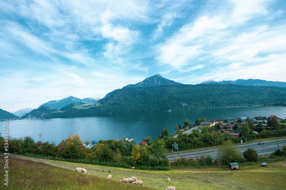 : Mount Pilatus and the valley station in Alpnachstad lie in the heart of Switzerland and are very well connected. They are conveniently reached by car, train or boat trip.