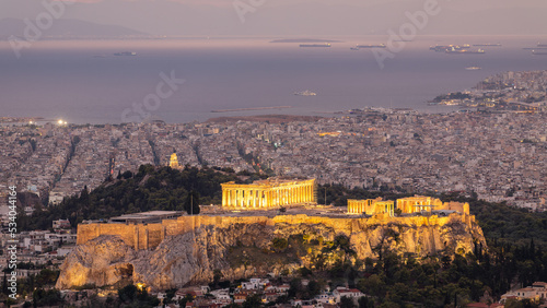 Famous Parthenon of Athens at night on September 2022 © PIKSL