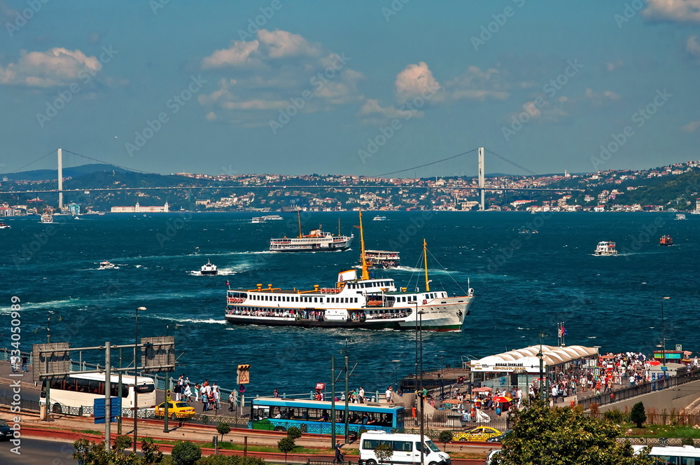 bosphorus bridge in İstanbul