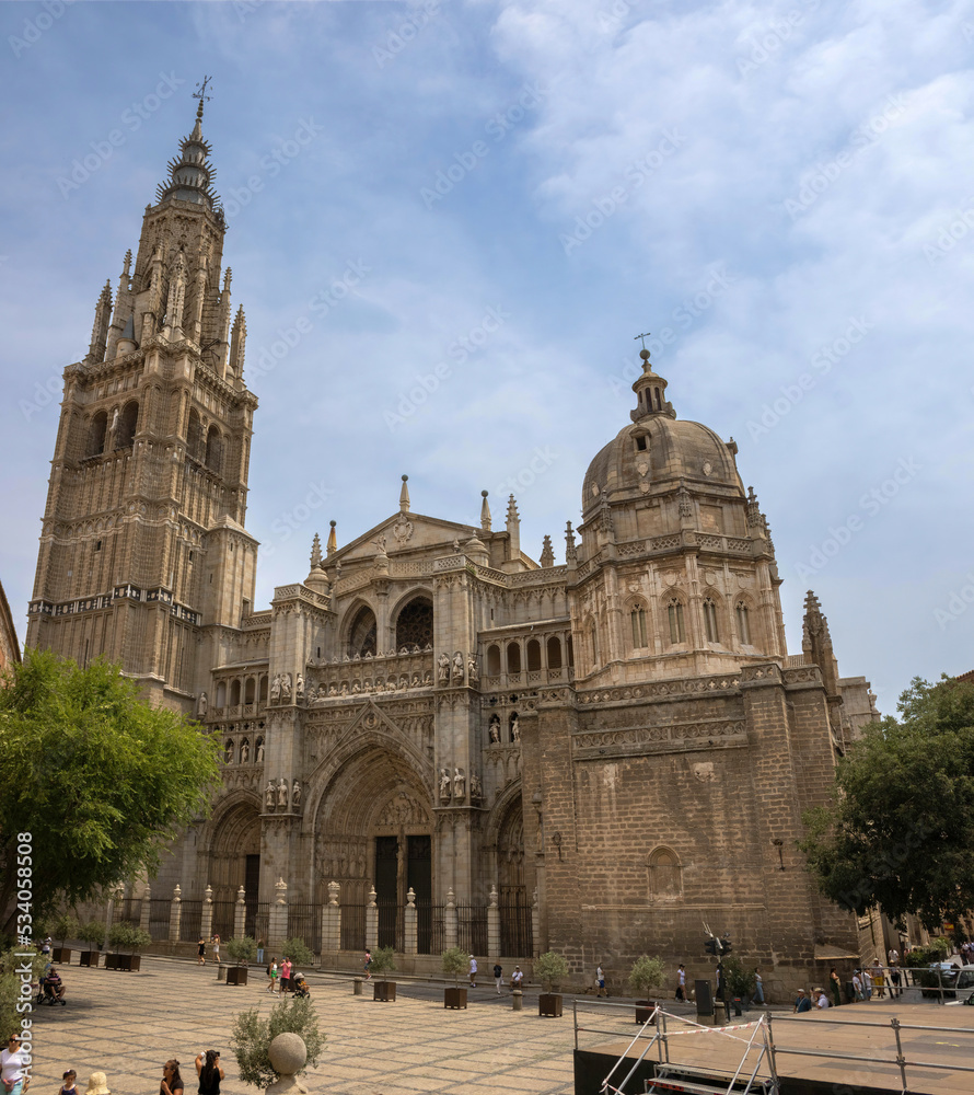 The Primatial Cathedral of Saint Mary of Toledo (Spanish: Catedral Primada Santa María de Toledo)