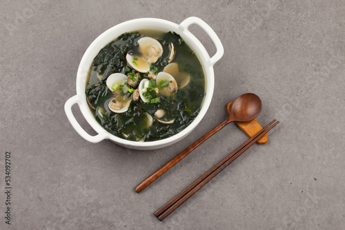 Seaweed soup, soup, seaweed, shellfish, food, Korean food, chopsticks, bowl, ingredients, cooking,미역국 ,국,  미역, 조개, 음식, 한식 ,젓가락 ,그릇 ,식재료, 요리, photo