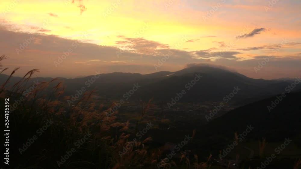 sunset in the mountains 定点撮影 sunset in the mountains 定点撮影