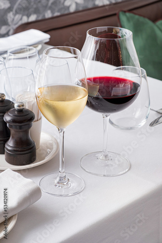 red and white wine in restaurant