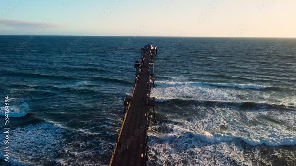 oceanside pier windy afternoon sunset oceanside pier windy afternoon sunset