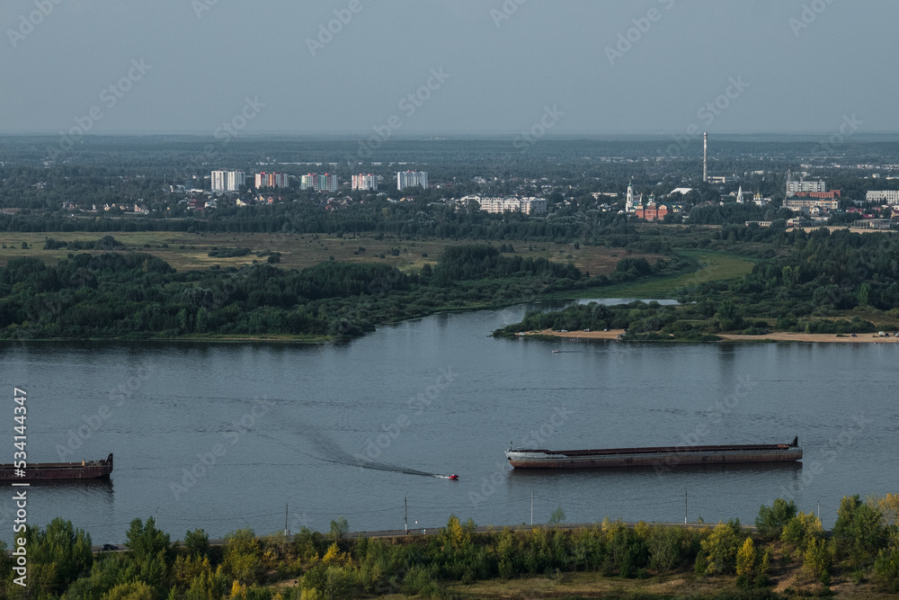View of the Volga from the top of the embankment in Nizhny Novgorod
