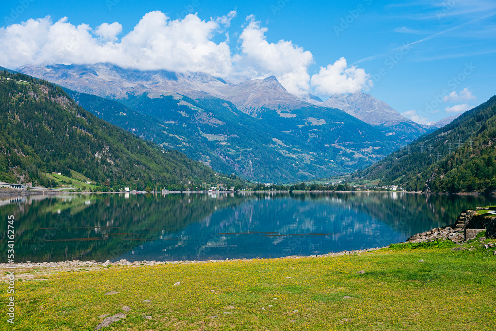 Foto del lago Miralago in Val Poschiavo