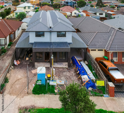 Photography Construction of Brick Veneer town houses in Melbourne Victoria Australian Suburb