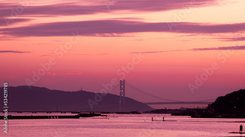 ピンク色の夕焼け © Masato Photography