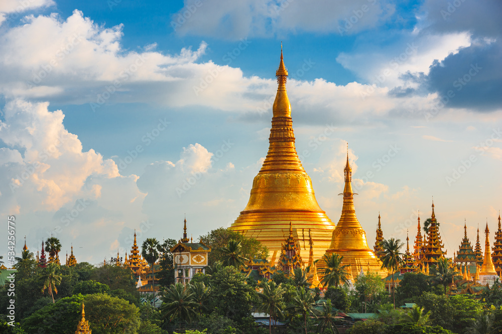 Naklejka premium Pagodas of Yangon, Myanmar