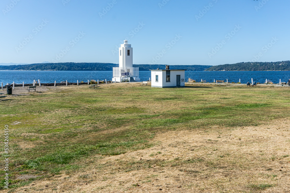 Shoreline Point Lighthouse 8
