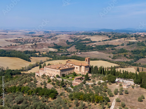 Obraz na płótnie Aerial view of the monastery of Sant'Anna in Camprena where the film The English Patient takes place w salonie