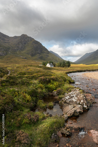 Lagangarbh little white house in Glencoe