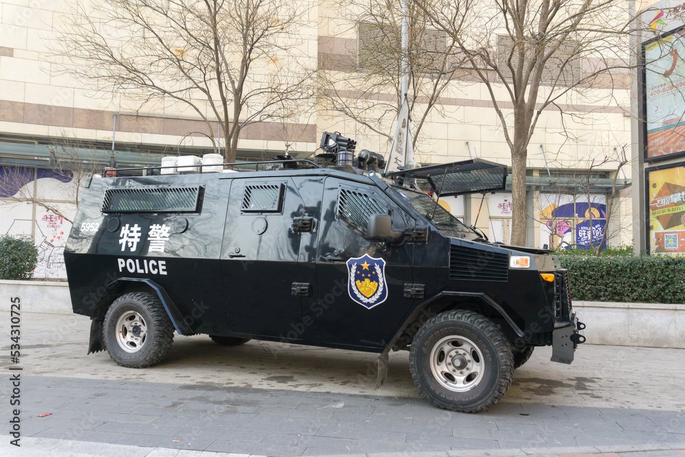 特殊警察部隊車両 中国 Stock Photo | Adobe Stock