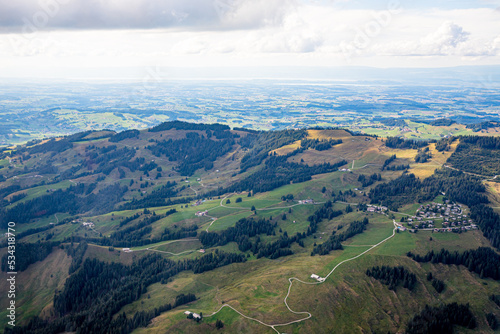 Survole de la Suisse et des Alpes en petit avion © Gerald Villena