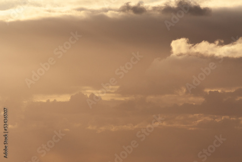 Fototapeta Naklejka Na Ścianę i Meble -  Clouds in the neutral bright sky