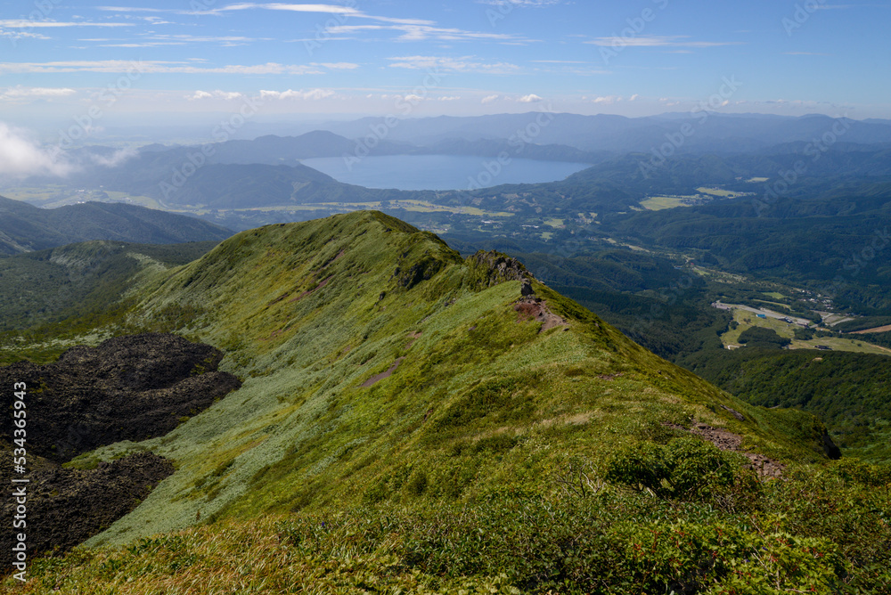 秋田駒ケ岳の五百羅漢からの眺め