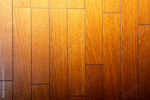 フローリングの床