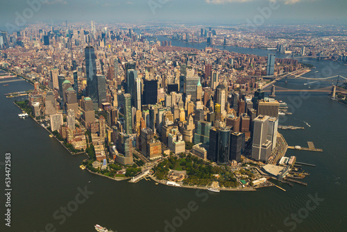 Canvas Print Helicopter flight over New York