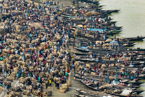 Wholesale jute market in Jamalpur, Bangladesh photo