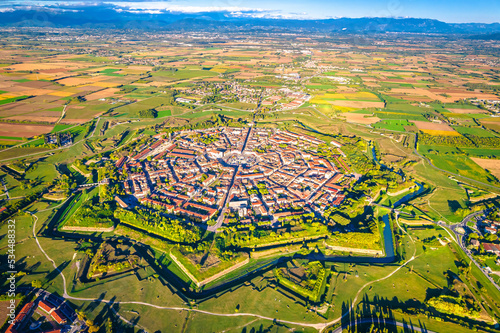Murais de parede Star shape town of Palmanova defense walls and trenches aerial panoramic view