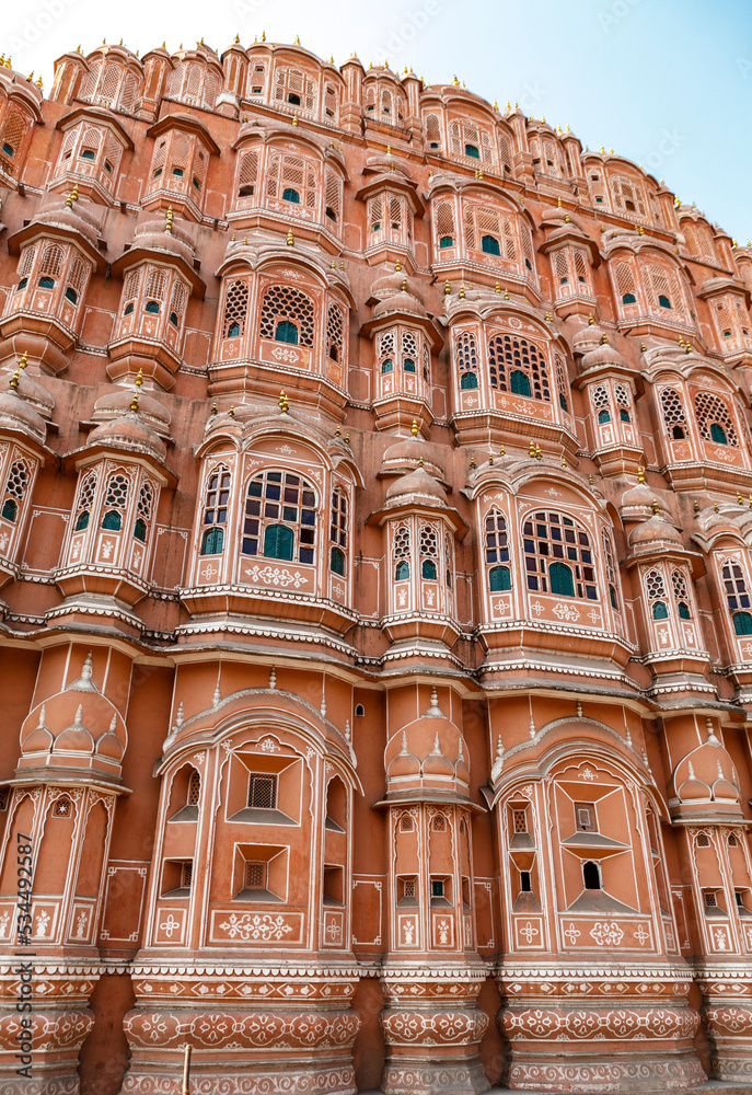 Exterior of the Hawa Mahal, Palace of Winds in Jaipur, Rajasthan, India, Asia