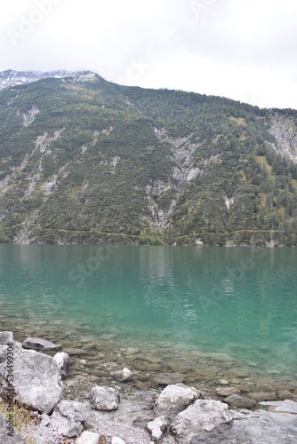Fototapeta Naklejka Na Ścianę i Meble -  Achensee-Alpen-Österreich-Wasser-See