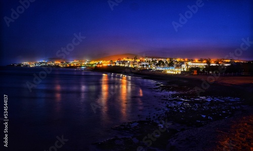 Skyline bei Nacht von Costa Calma., Fuerteventura