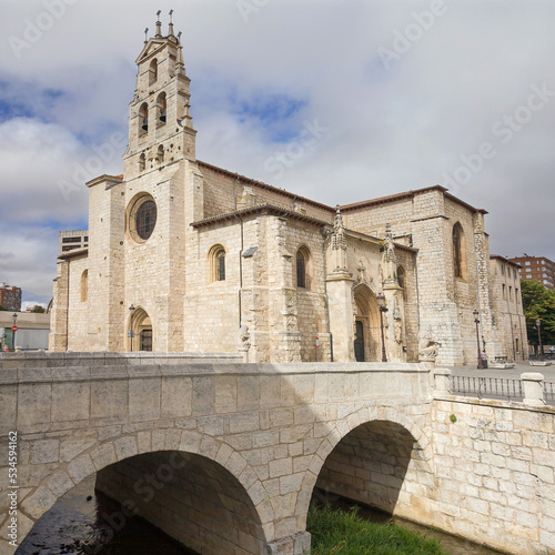 Obraz na płótnie Church of San Lesmes Abad in Burgos w salonie